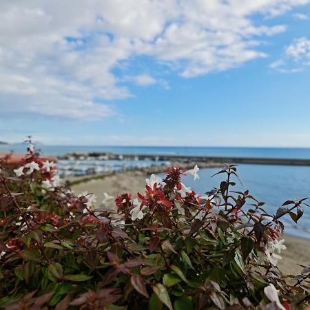 Villa Martina Mare كاسال فيلينو المظهر الخارجي الصورة