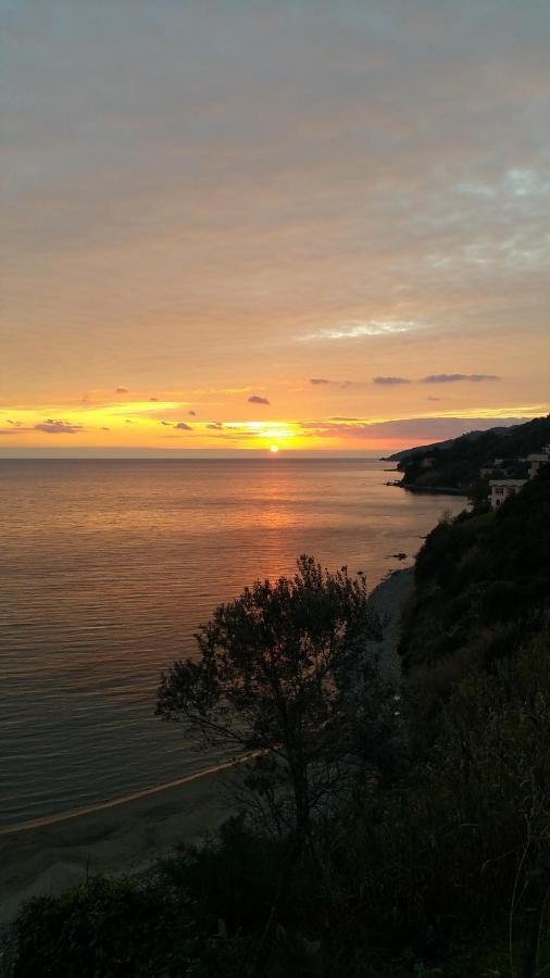 Villa Martina Mare كاسال فيلينو المظهر الخارجي الصورة